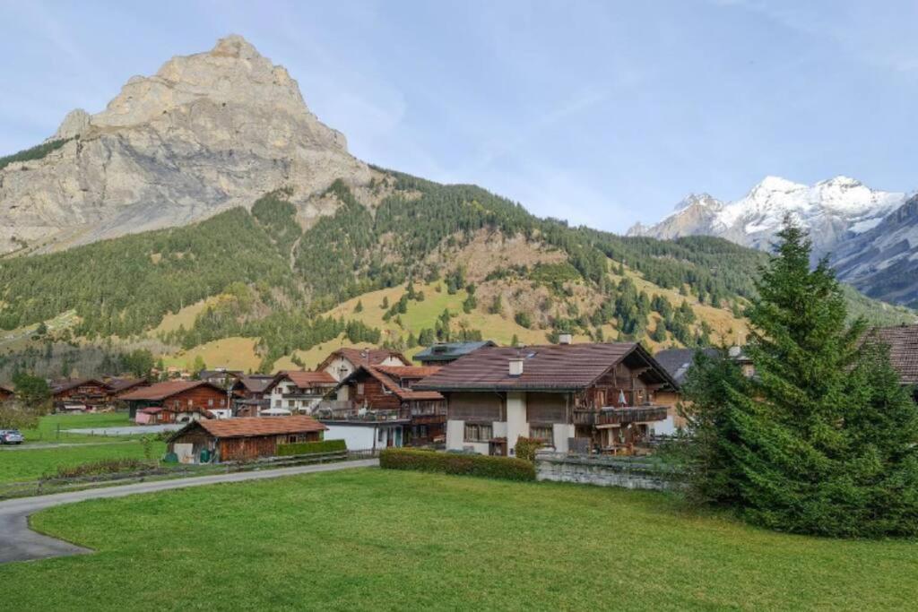Swiss Alps Apartment Kandersteg
