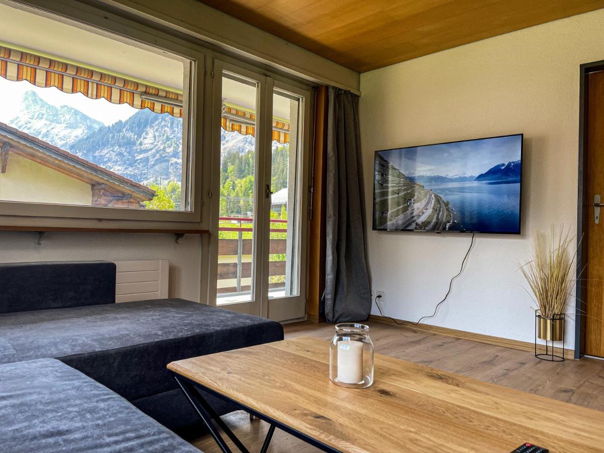 Swiss Alps Apartment Kandersteg